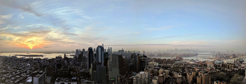 Brooklyn Bridge skyline view