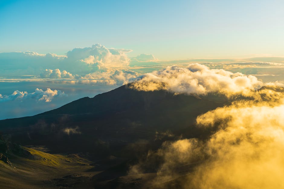 Haleakala Crater sunrise