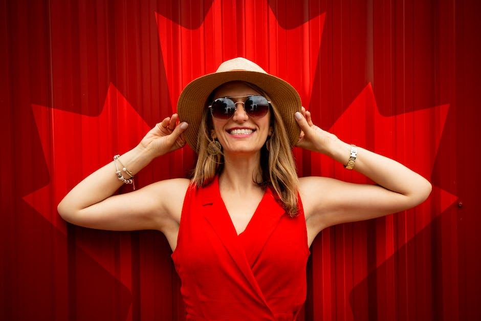 easy-to-wear dress cover-up hat sunglasses